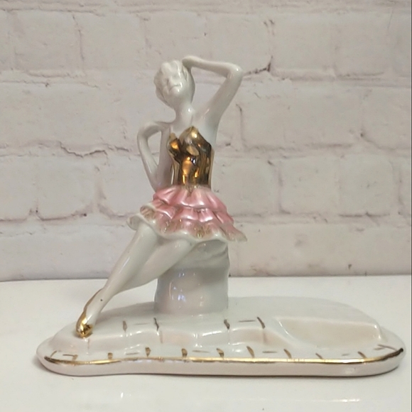 VINTAGE Capodimonte Dipinto a Mano Gold & Pink Porcelain Ballerina Figurine - Picture 1 of 8